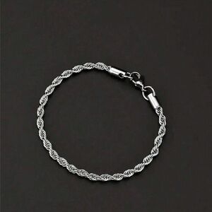 UNOPENED Silver Rope Chain Bracelet - Unisex